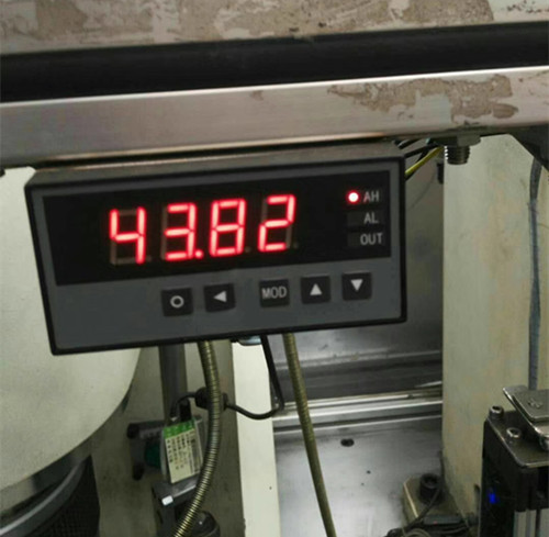 �Q�ؼ�λ�Ƃ������ڻ���������վ�еęz�y�c�S��